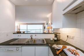 Spacious Apartment With Terrace and Sea-view