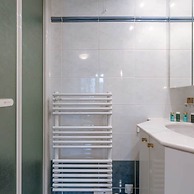 Spacious Apartment With Terrace and Sea-view