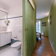 Spacious Apartment With Terrace and Sea-view