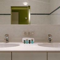 Spacious Apartment With Terrace and Sea-view