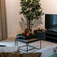 Beautiful Apartment With Terrace and Parking