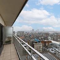 Bright Studio Near the Beach