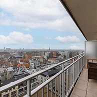 Bright Studio Near the Beach