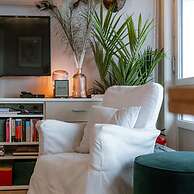 Bright Studio Near the Beach