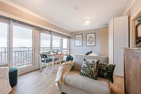 Bright Studio Near the Beach