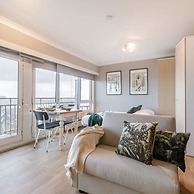 Bright Studio Near the Beach