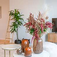 Luminous Family Apartment With Magnificent View