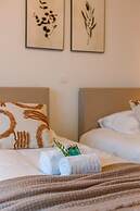 Luminous Family Apartment With Magnificent View