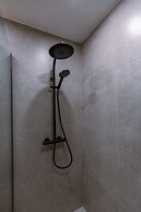 Luminous Family Apartment With Magnificent View