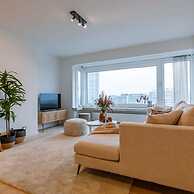 Luminous Family Apartment With Magnificent View