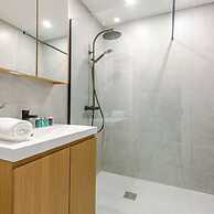 Luminous Family Apartment With Magnificent View