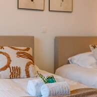 Luminous Family Apartment With Magnificent View