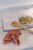 Luminous Family Apartment With Magnificent View