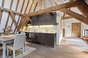 Beautiful and Authentic Penthouse in Bruges Center