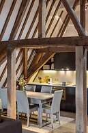 Beautiful and Authentic Penthouse in Bruges Center