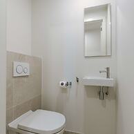 Apartment With Lateral sea View and Harbor View