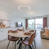 Apartment With Lateral sea View and Harbor View