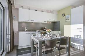 Charming Studio With Terrace Nearby the Beach