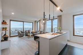 Apartment With Fantastic View Terrace and Parking