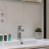 Apartment With Fantastic View Terrace and Parking