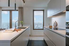 Apartment With Fantastic View Terrace and Parking