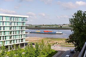 Apartment in Antwerp With View on the Scheldt