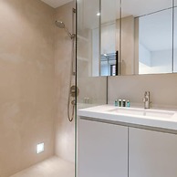 Modern Apartment With Terraces and Parking