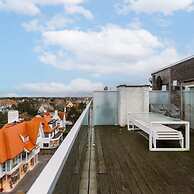 Modern Apartment With Terraces and Parking