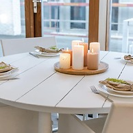 Modern Apartment With Terraces and Parking