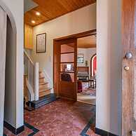 Charming House With Terrace