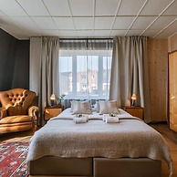 Charming House With Terrace