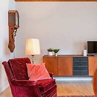 Charming House With Terrace