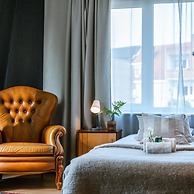 Charming House With Terrace