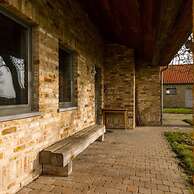 Rustic Family Holiday Home for up to 8 People Located in the Green of 