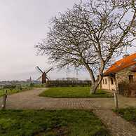 Rustic Family Holiday Home for up to 8 People Located in the Green of 