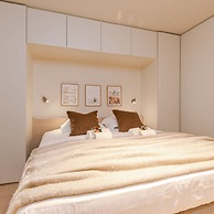 Luxurious two Bedroom With Lateral Seaview