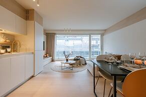 Luxurious two Bedroom With Lateral Seaview