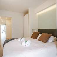 Pleasant Apartment With Frontal sea View