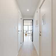 Pleasant Apartment With Frontal sea View