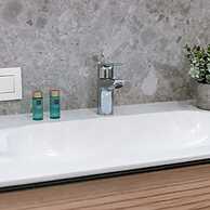 Pleasant Apartment With Frontal sea View