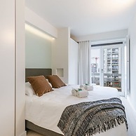 Pleasant Apartment With Frontal sea View