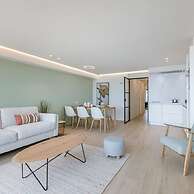 Pleasant Apartment With Frontal sea View