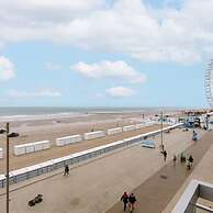 Pleasant Apartment With Frontal sea View