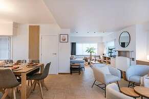 Spacious House With Garden for Family and Friends