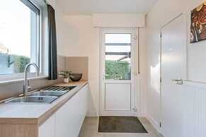 Spacious House With Garden for Family and Friends