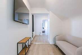 Spacious House With Garden for Family and Friends