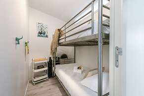 Modern Apartment Near the Beach