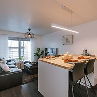 Modern Apartment Near the Beach