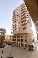 Apartment With Terrace Close to the sea