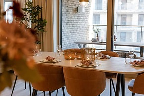 Apartment With Terrace Close to the sea